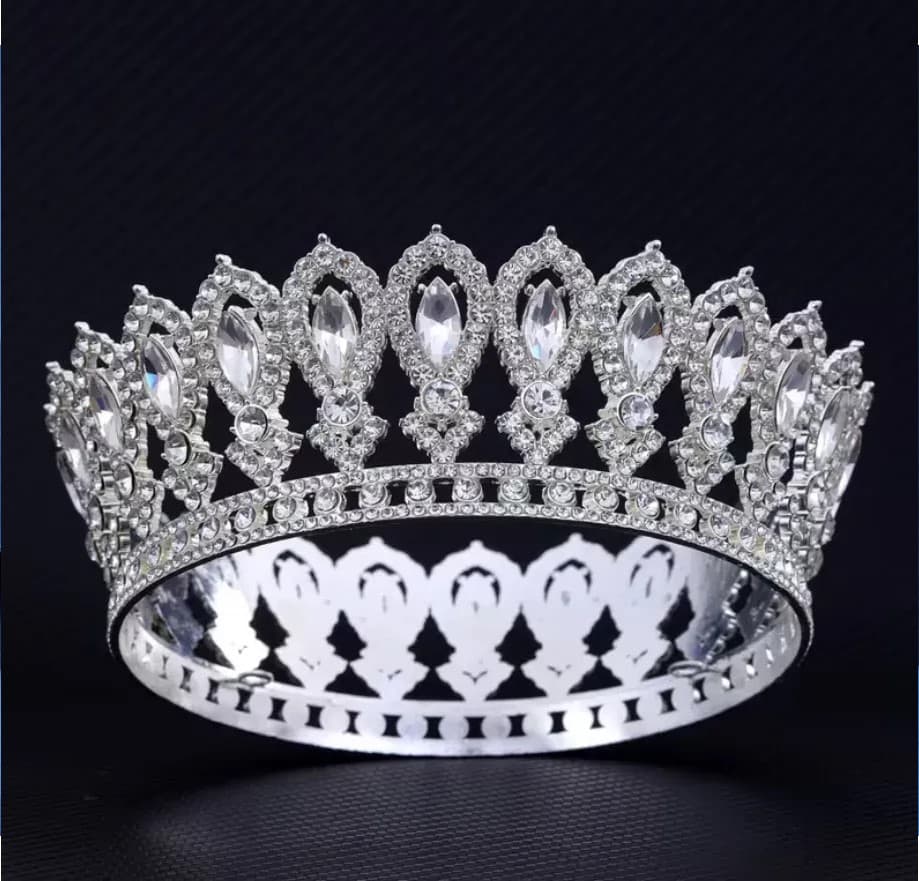 Корона метал. в стилі барокко,срібна з білим камінням, 12,5х5см