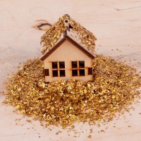 Снег искусственный 80 г золотой 974180 Новогодько