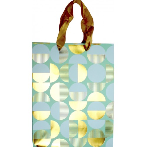 Пакет подарунковий папер. 18х23х8см,4 види №2234S/460858/Лідер/(12)