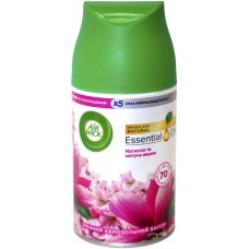 Освіжувач повітря AirWick (запаска) Магнолія та квітуча вишня 250мл №0973