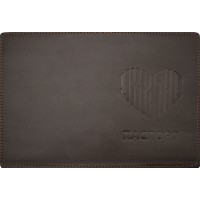 Обклад. на паспорт Україна напис в формі серця шкіра шокол. тисн. №54594