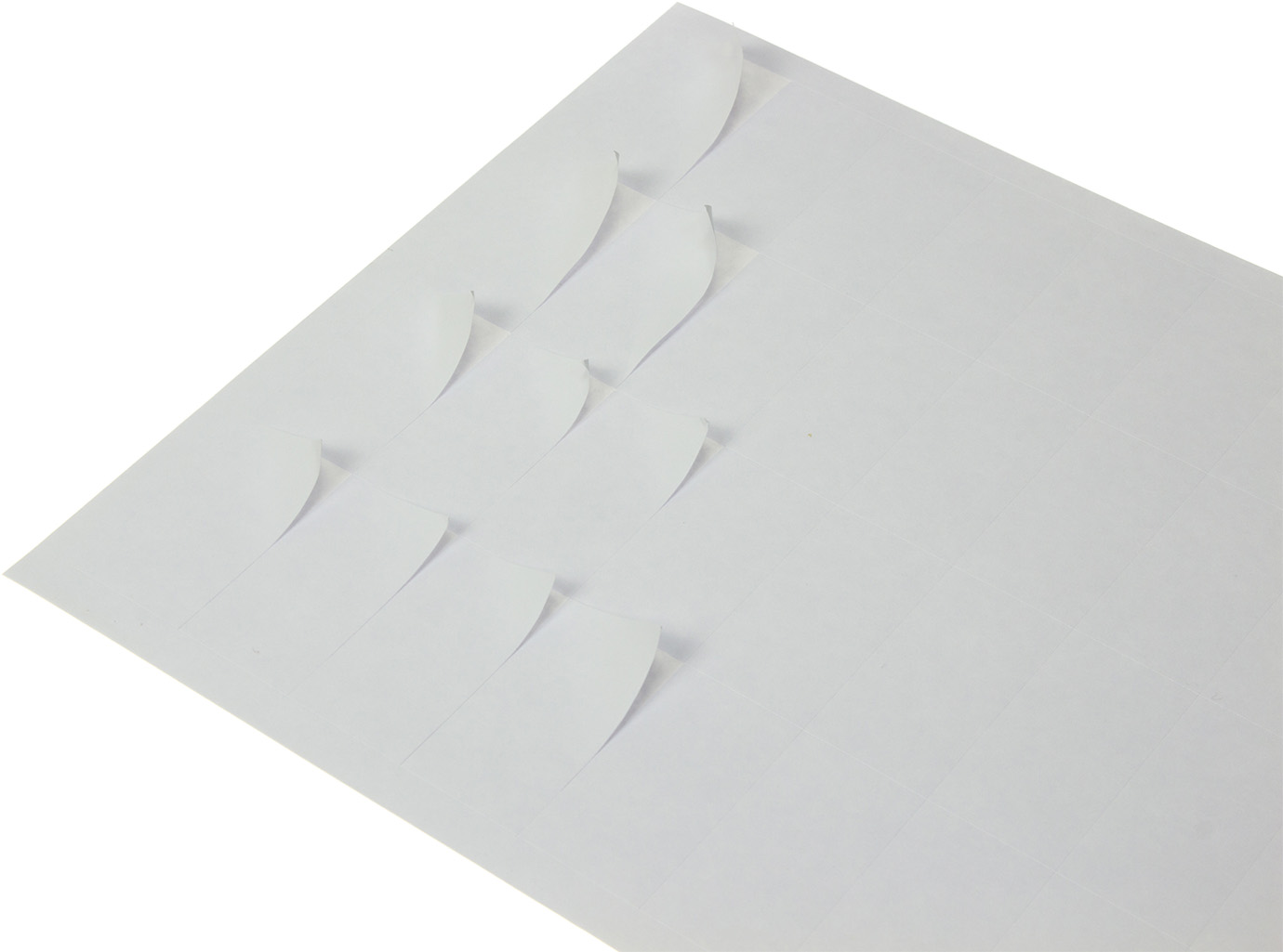 Етикетки самокл. "Crystal Premium" А4/44 48,3х25,4 №7088(100)(1000) — фото товару | Канцелярський Сад